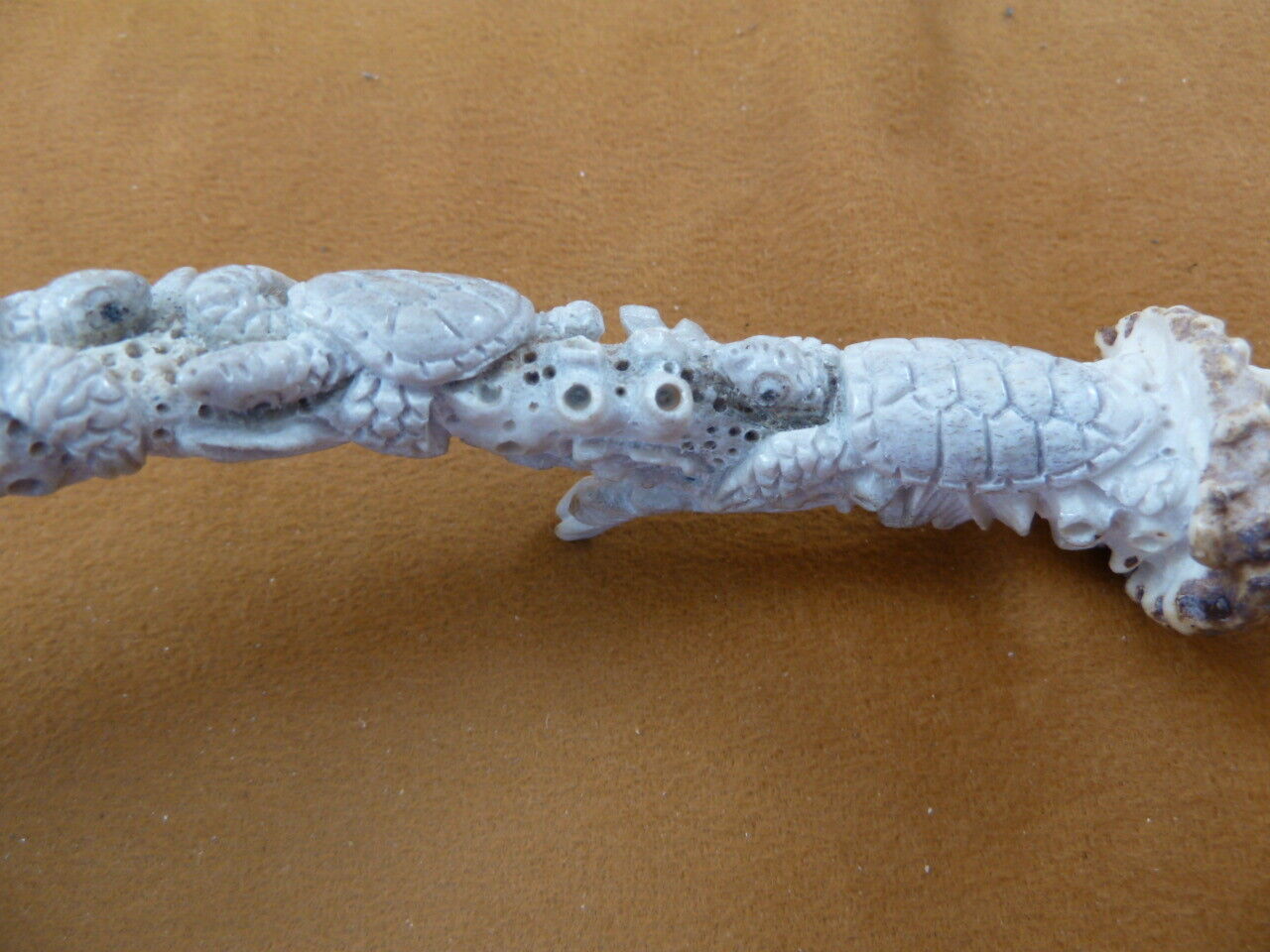 (TURT-SEA-30) Sea turtles + coral of shed ANTLER figurine Bali detailed carving Item image 4