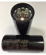 OEM NGM 61B2D120243NNMO Motor Start Capacitor 243uF / 243-292 MFD 60Hz 1... - $106.73 CAD