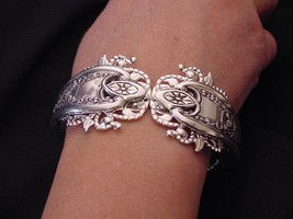 Antique Old Colony Hinged Cuff Bracelet Triple Plated Silver Forks! - £53.12 GBP