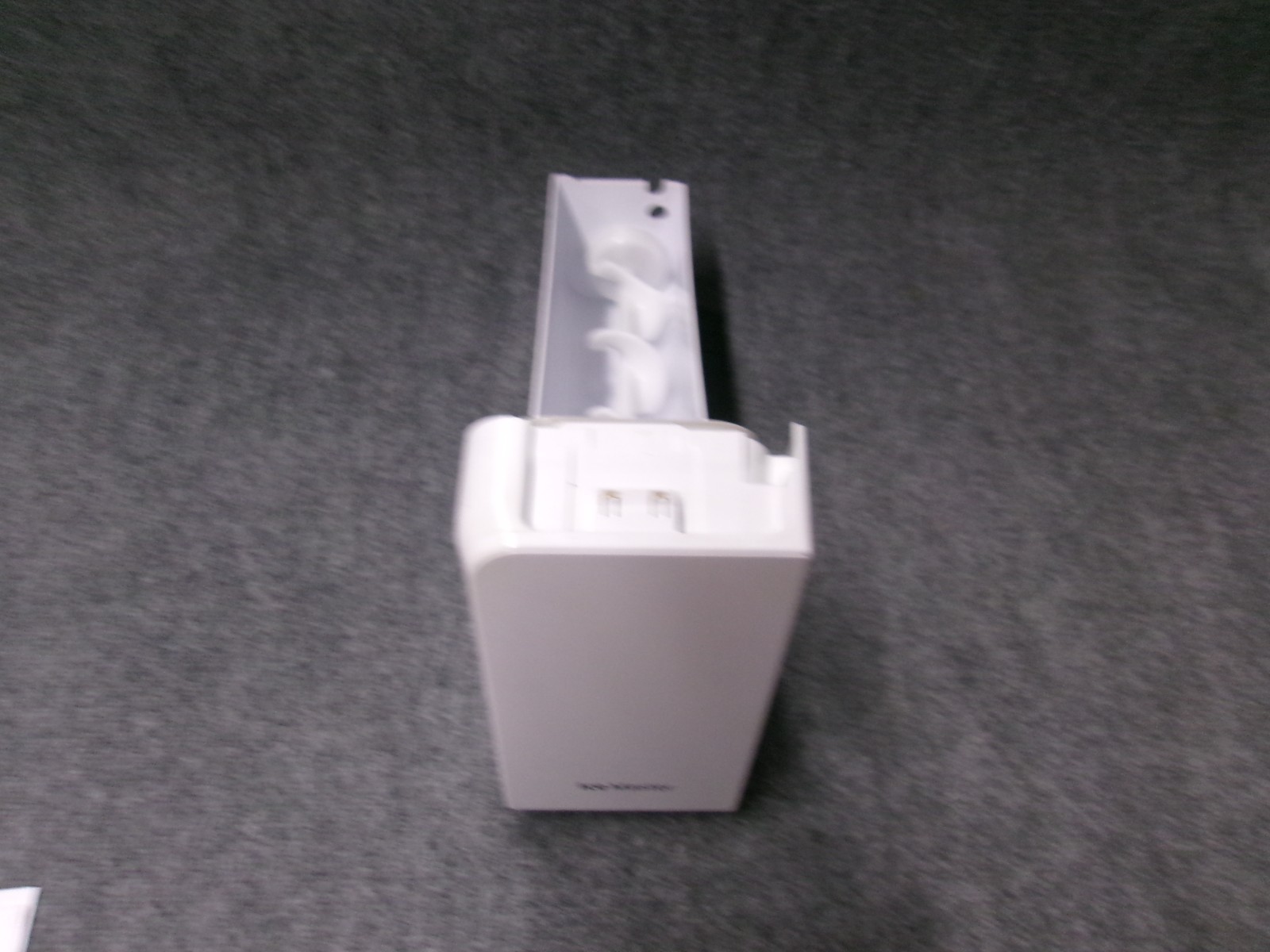 DA97-14474C SAMSUNG REFRIGERATOR ICE BUCKET ASSEMBLY - $22.00