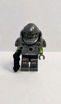 LEGO Collectible Minifigure Series 9 Alien Avenger CMF Retired - $162.25 MXN