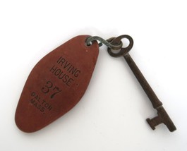 Vintage Skeleton Key on Leather Keychain Irving House Dalton MA Room # 37 - £7.83 GBP