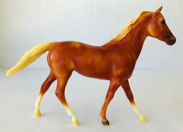 Breyer Classic Model Horse Colleen 262 Chestnut / Red Sorrel Ruffian 199... - £19.32 GBP