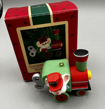 Hallmark Engineering Mouse Ornament Train Wind-up Key Decoration QX4735 ... - £5.29 GBP