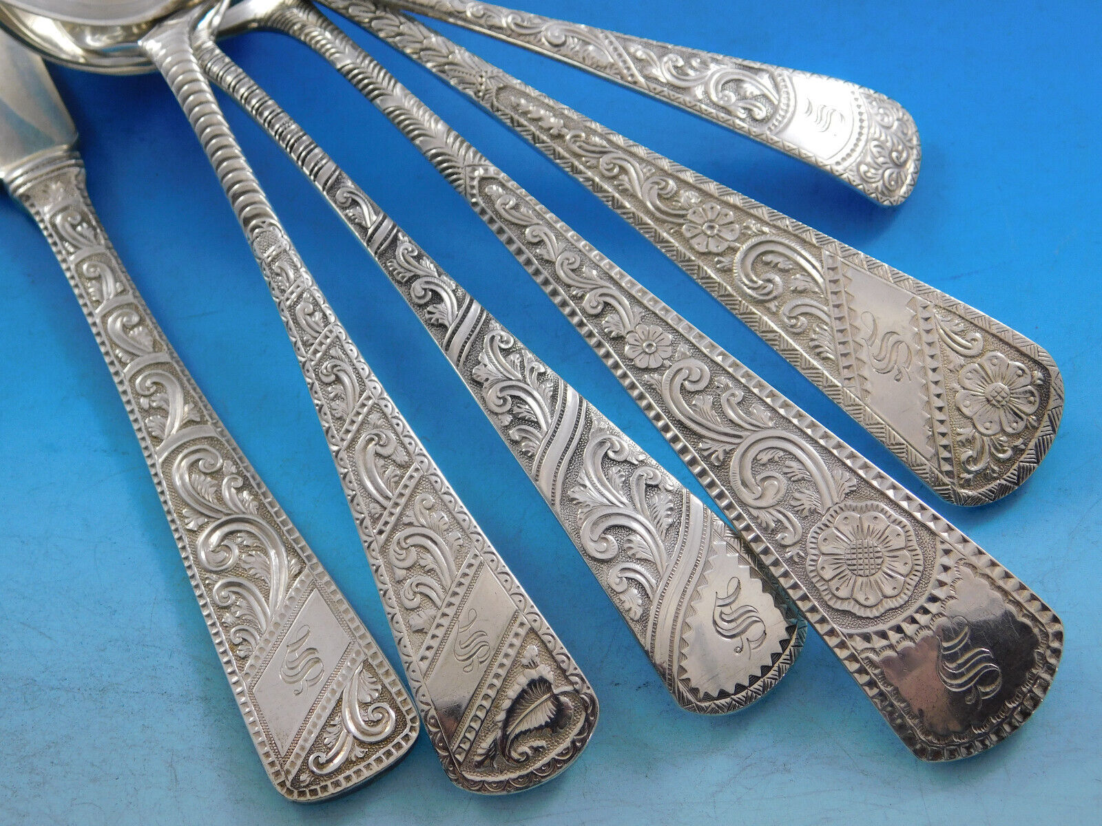 Tudor by Gorham Sterling Silver Flatware Set 12 Service 72 pcs Rare Multi-motif Item image 2