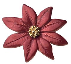 Poinsettia Vintage Pin Gold Tone Enamel Christmas Flower Brooch - £7.86 GBP