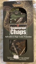 Whitewater Outdoors Flint River Snake-proof Chaps Size Junior Reg HWF-160 - $1,312.77 MXN
