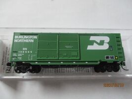 Micro-Trains # 06800570 Burlington Northern 40&#39; Double Door Box Car N-Scale - $38.39 CAD