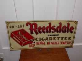 Vintage Reedsdale High Grade Cigarette Embossed Tin Sign - $7,748.32 MXN
