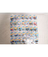 ESTATE OF 35 HOT WHEELS CARS, NEW IN ORIGINAL PACKAGING - €25,18 EUR