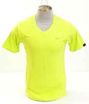 Greg Norman Green Short Sleeve V Neck Tee Shirt T-Shirt Men&#39;s NWT - £23.64 GBP