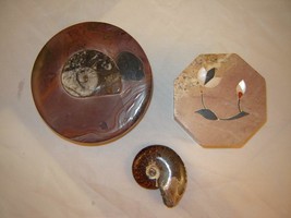 (2) Handcrafted Stash Boxes (Trilobite Ammonite &amp; Marble Soapstone) + (1) Fossil - £31.21 GBP