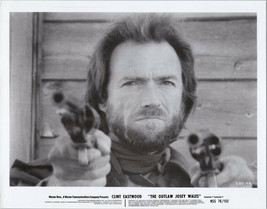 Outlaw Josey Wales original 8x10 photograph 1976 Clint Eastwood looks tough - £27.94 GBP