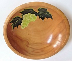 Primitive Hand Painted Wood Bowl 11&quot; Green Grapes Vintage - £15.69 GBP