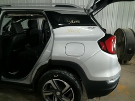 Driver Left Quarter Panel Fits 18-22 TERRAIN 104443119 - $672.86 CAD
