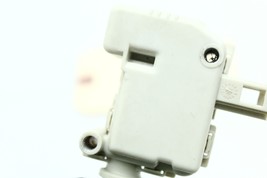 2003-2006 PORSCHE CAYENNE REAR TRUNK TAILGATE LOCK  ACTUATOR H1201 image 13