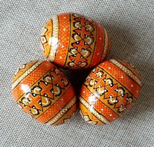 Set of 3 Wooden eggs Decorate for Easter Gift Pysanky Pysanka Handmade 2,5&quot; - £10.85 GBP