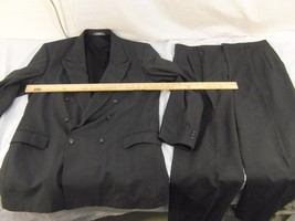 Adult Men&#39;s Haggar Athletic Fit Imperial Dark Gray Black 2 Piece Suit 32960 - $771.79 MXN