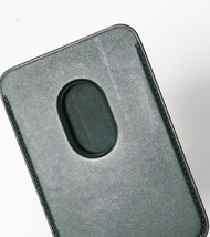 Apple iPhone Leather Wallet with MagSafe MM0X3ZM/A - Sequoia Green image 4