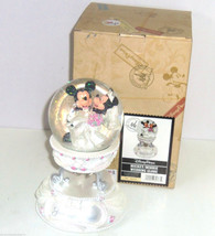 Disney Mickey Minnie Wedding Mouse Musical Snowglobe Theme Parks Cake To... - £102.68 GBP