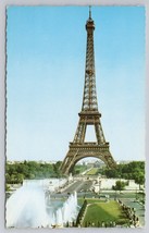 Eiffel Tower And Fountains Trocadéro And Champ De Mars Paris Vintage Postcard - £10.85 GBP