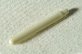 Sewing Machine Spool Pin, Plastic, 1 1/2 inch - £2.75 GBP