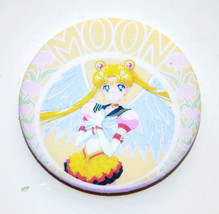 Eternal Sailor Moon round pin - £2.35 GBP