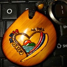 Vintage handcrafted wooden keychain of Columbia~heart-shaped - £14.24 GBP