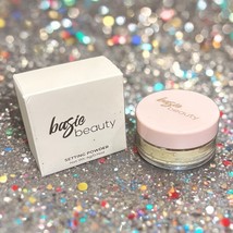 Basic Beauty Loose Setting Powder in Banana 0.14 oz New In Box - £11.60 GBP