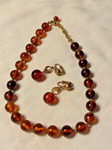 1960&#39;s MOD Amber Brown Lucite Bead Necklace and Earrings - £14.52 GBP