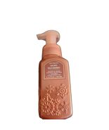 Bath &amp; Body Works Snowy Peachberry Gentle &amp; Clean Foaming Hand Soap 8.75... - $19.38 CAD