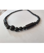 Black Beaded Necklace - $14.08 CAD