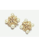 Vintage 1960s Signed Coro Faux Pearls Gold Plated Clip Earrings - £17.49 GBP