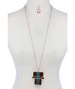 New Rectangular Shape Pendant Necklace - €9,23 EUR