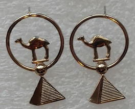 Camel Pierced Earrings, Gold Tone Camel on Pyramid, Swivels in Hoop, Post Back - £12.01 GBP