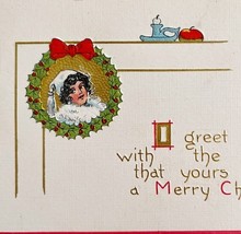 Christmas Victorian Greeting Card Holly Wreath Embossed 1900s Postcard P... - $364.42 MXN