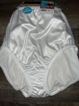 Vanity Fair Radiant Womens Brief Underwear Panties 3-Pair Nylon Blend (A) ~ M/6 - £18.70 GBP