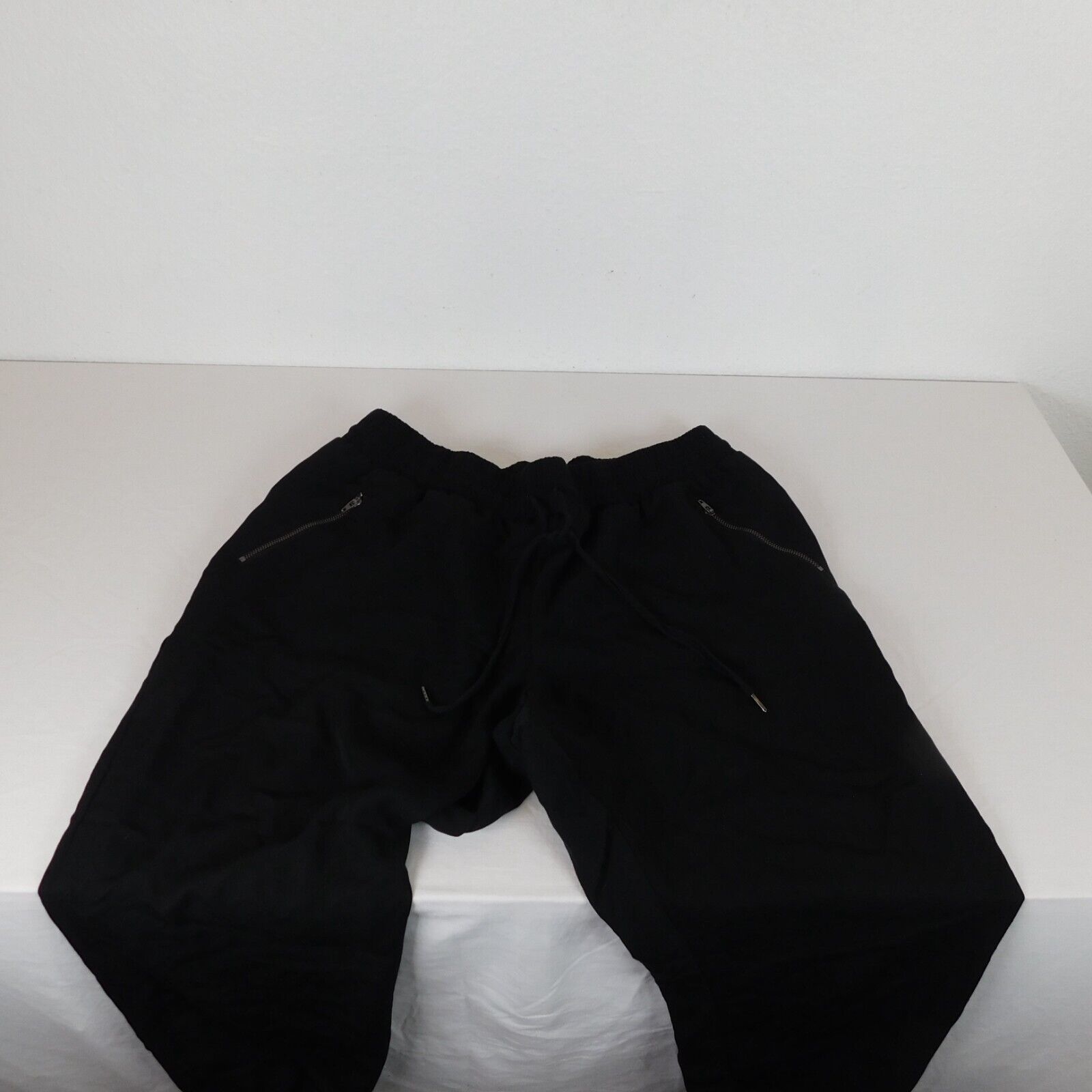 Chico's Size 0.5/6 Short Black Ponte Slim Stretch Pants Elastic Waist  Control