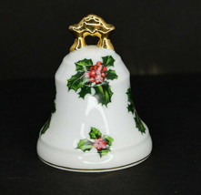 Vintage Lefton China Porcelain Bell With Holly Berries  White With Gold Trim - £10.26 GBP