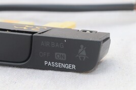 08-12 Toyota Highlander Hazard Switch Control Panel w/o Immobilizer 84010-0E040 image 3