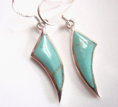 Blue Green Simulated Turquoise Dangle Earrings 925 Ster Silver Curved Claw-Shape - £11.09 GBP