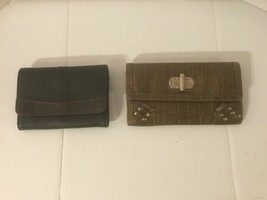 Lot of (2) Wallet/ Clutch/ Organizer LizClaiborne/XOXO - £14.02 GBP