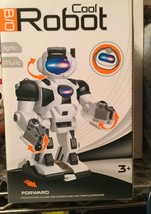 B/O Cool Bot Electric Robot 8”H Lights Music Forward &amp; Swing Ages 3+ Bla... - $9.89