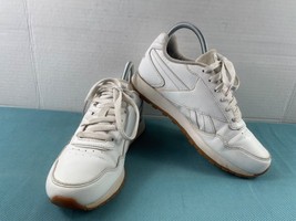 Reebok Sneakers Women 6 M Classic Running Shoes White Leather Trainers A... - $26.86 CAD