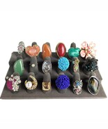 18 Piece Lot Resizable or Stretch Band Estate Jewelry Rings Rhinestone G... - $1,098.79 MXN