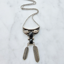 SHARON CISCO NAVAJO VINTAGE 925 STERLING SILVER BLACK ONYX FEATHERS NECK... - $88.11