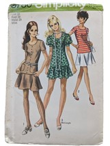 UNCUT 16/38 1970s Vintage Sewing Pattern Simplicity 8780 Top Skirt - $8.99