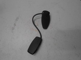 2004 Chevrolet Silverado 1500 Rear Left LH Driver Seat Belt Shoulder Guide - $23.99