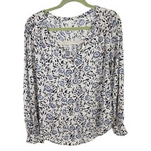 Hinge Women&#39;s Floral Lightweight V-Neck Top Size M Cream/Blue - $276.80 MXN