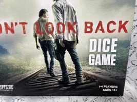 AMC The Walking Dead Don&#39;t Look Back Dice Board Game New Open Box - £4.28 GBP